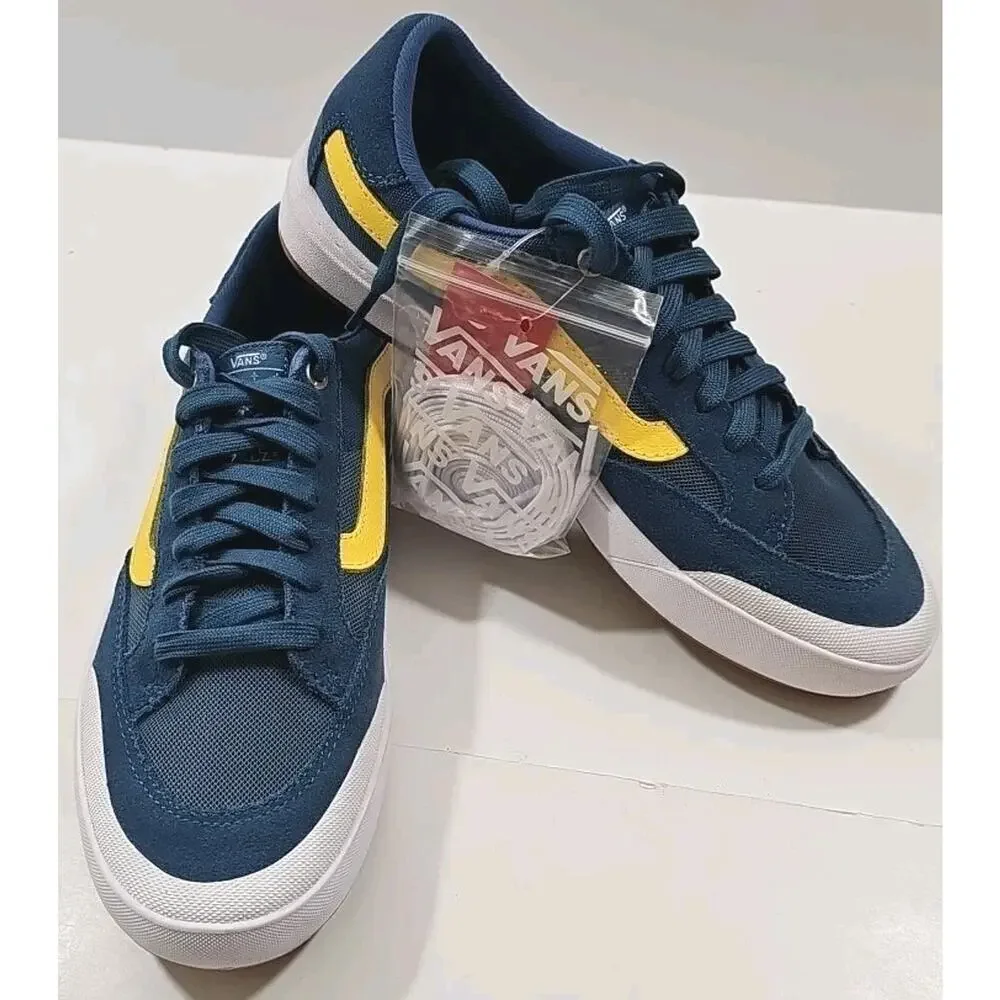 Vans ~Woman 8.5; Men's 7~ Stv. Navy Berie Pro Authentic Suede Canvas Sneakers.